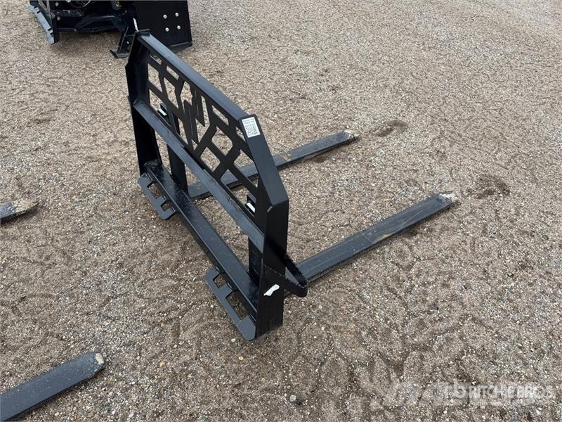 Blue Diamond 48 in Skid Steer Forks Forche