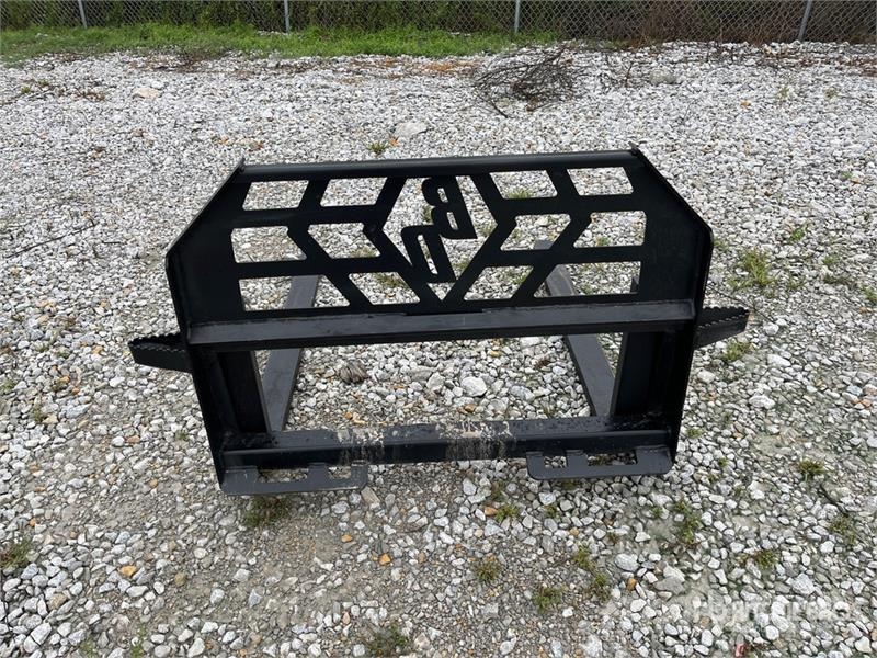 Blue Diamond 48 in Skid Steer Forks شوكات