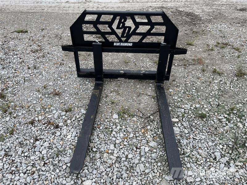 Blue Diamond 48 in Skid Steer Forks شوكات