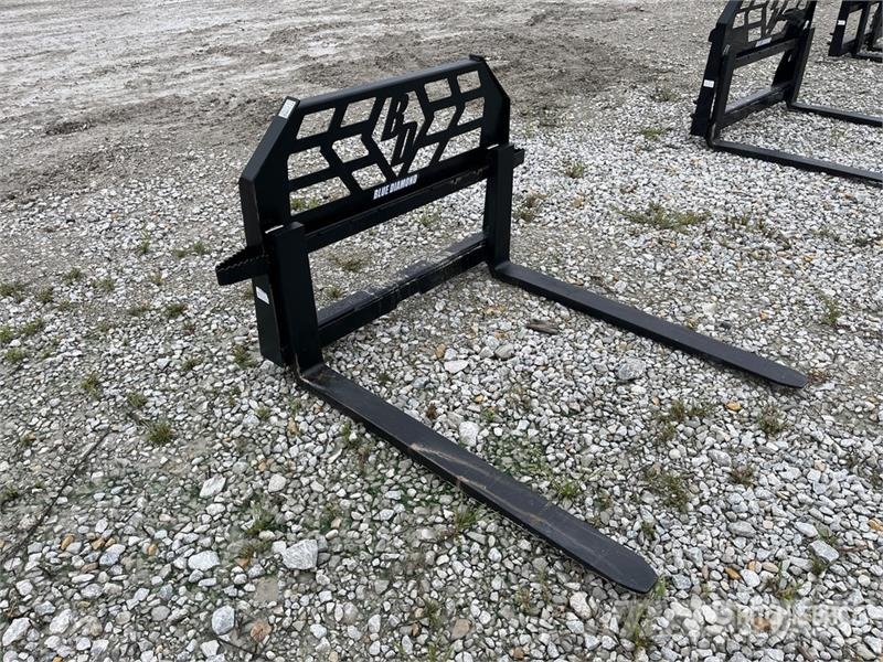 Blue Diamond 48 in Skid Steer Forks شوكات