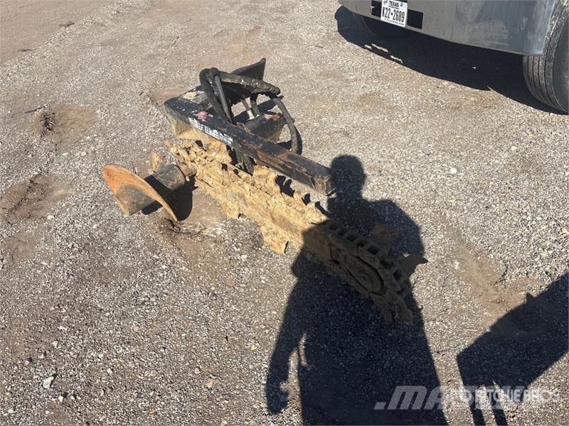Blue Diamond 54 in Mini Skid Steer Trencher Zanjadoras