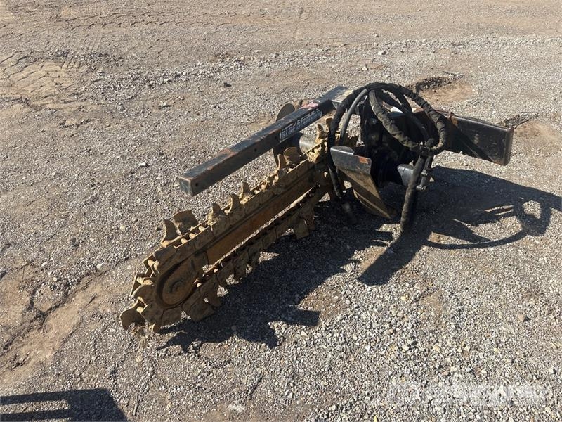 Blue Diamond 54 in Mini Skid Steer Trencher Zanjadoras