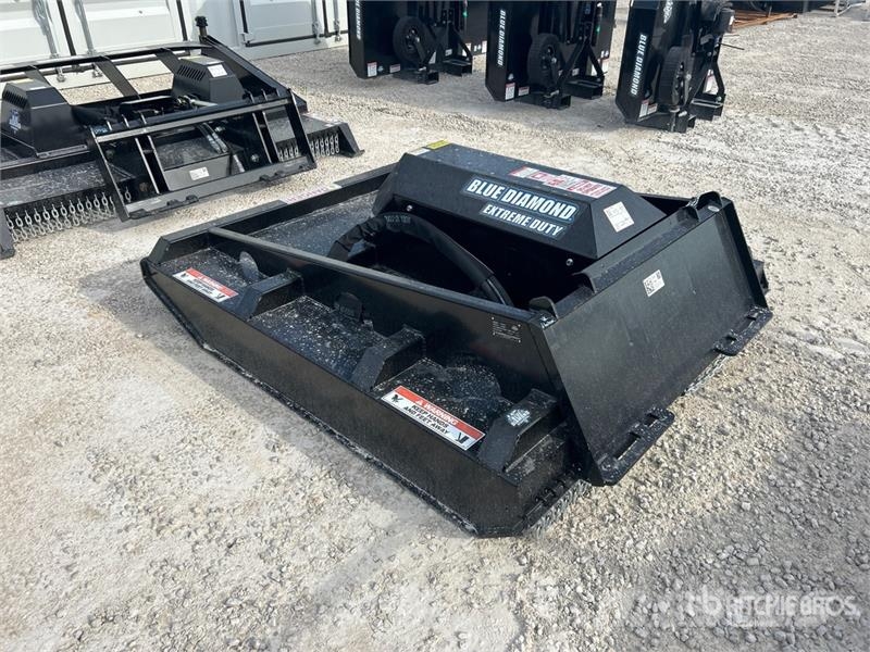Blue Diamond 60 in Skid Steer Brush Cutter Pyörillä varustetut leikkurit