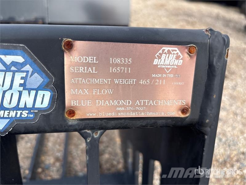 Blue Diamond 72 in Skeleton Skid Steer Bucket دلاء