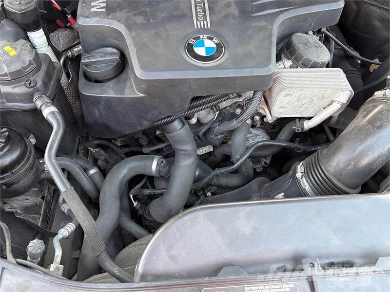 BMW X1 AWD SUV Automašīnas