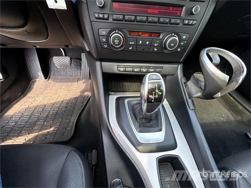 BMW X1 AWD SUV Automašīnas