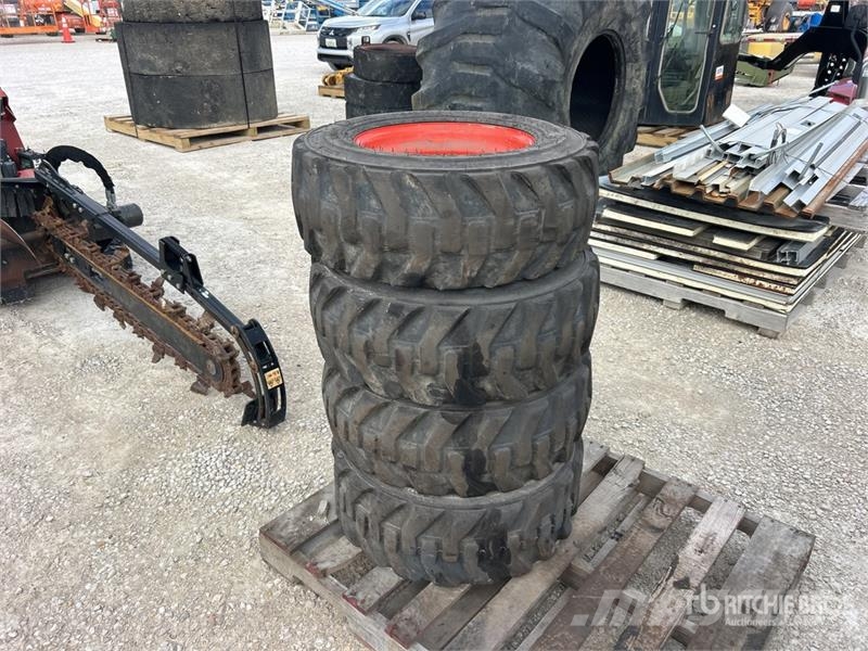 Bobcat 10-16.5 Tires Riepas, riteņi un diski