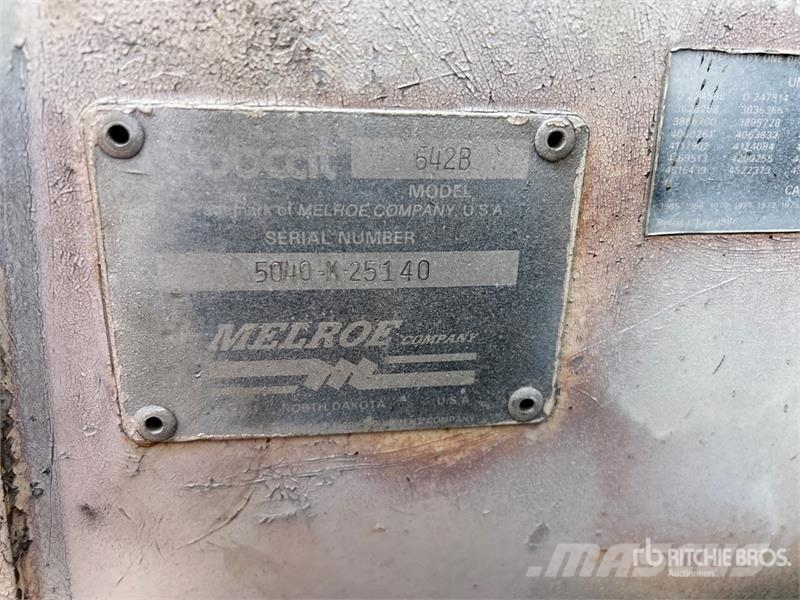 Bobcat 642B 滑移装载机