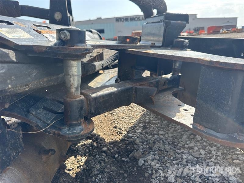Bobcat 72SCM 74 in Skid Steer Power Rake Rendkészítő