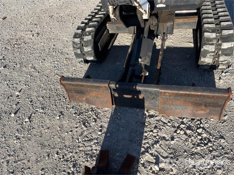 Bobcat E10 Mini Excavator Mini bagri <7t