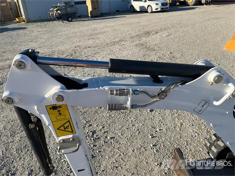 Bobcat E10 Mini Excavator Mini bagri <7t