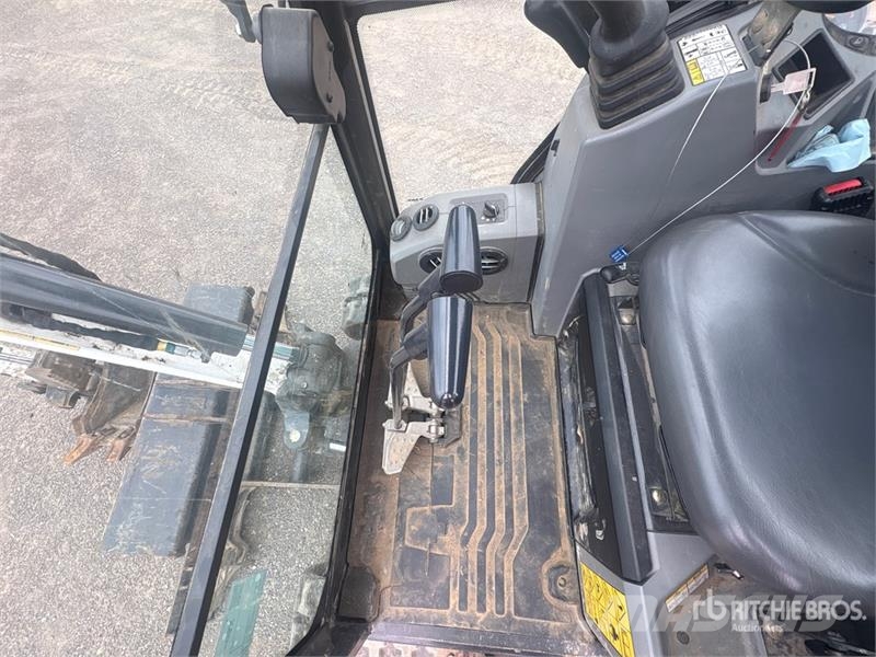 Bobcat E20 小型挖土機/掘鑿機<7t(小型挖掘機)