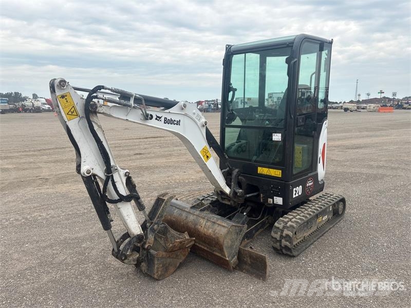 Bobcat E20 小型挖土機/掘鑿機<7t(小型挖掘機)