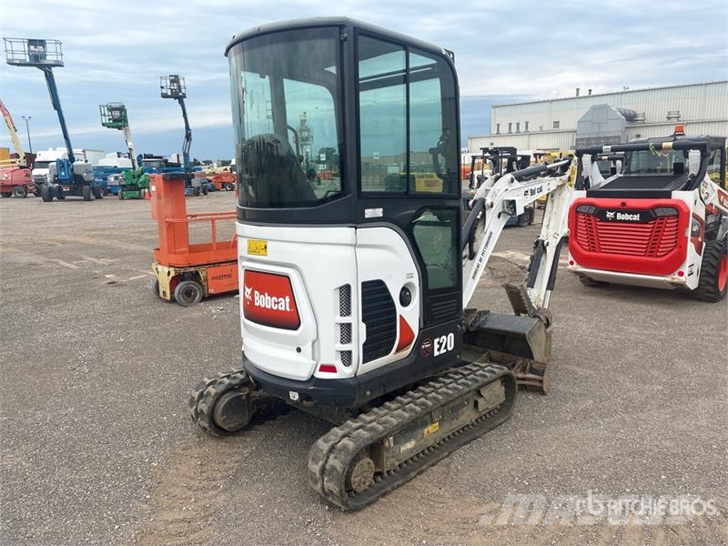 Bobcat E20 小型挖土機/掘鑿機<7t(小型挖掘機)