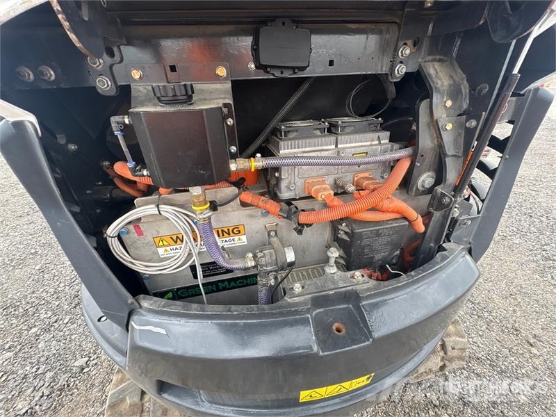 Bobcat E32i Electric Mini Excavator 小型挖掘机
