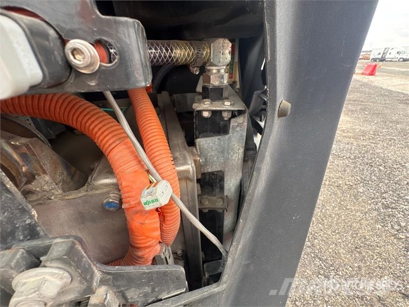 Bobcat E32i Electric Mini Excavator حفارات صغيرة أقل من 7 طن (حفارات صغيرة)
