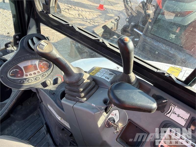 Bobcat E35 Mini ekskavatori < 7 t