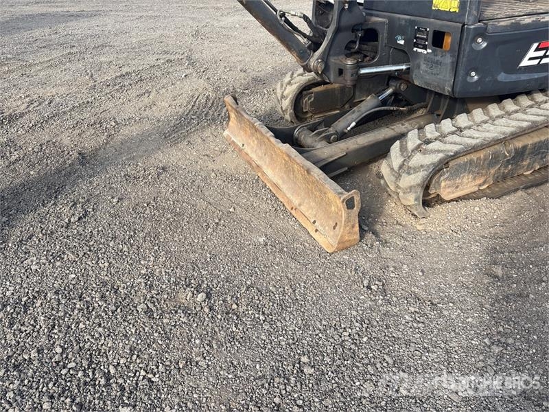 Bobcat E35I ミニ油圧ショベル 7t以下(ミニユンボ・ミニディガー)