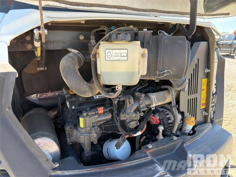 Bobcat E60 Mini Excavator 小型挖掘机