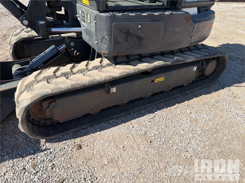 Bobcat E60 Mini Excavator 小型挖掘机