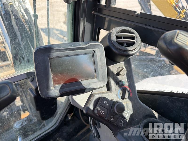 Bobcat E60 Mini Excavator 小型挖掘机