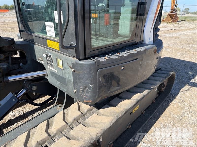 Bobcat E60 Mini Excavator 小型挖掘机