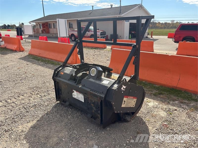 Bobcat FRC50 60 in Skid Steer Mulcher Ağaç parçalayıcılar
