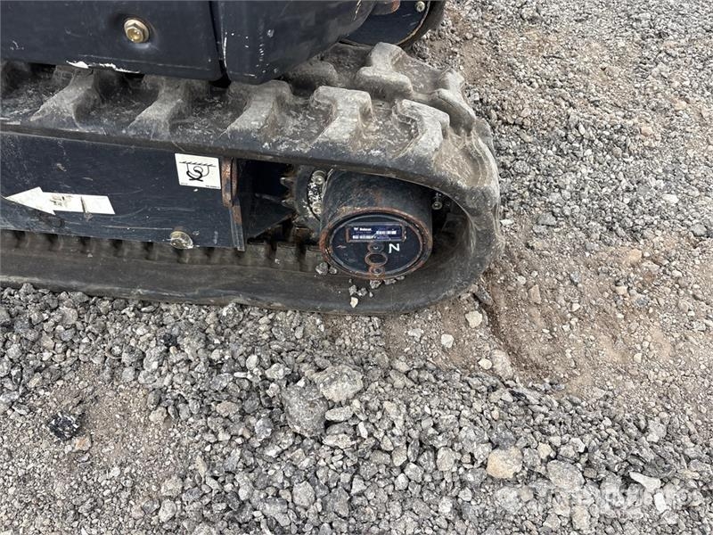 Bobcat Green Machine e320 Electric Mini Excavator 小型挖土機/掘鑿機<7t(小型挖掘機)