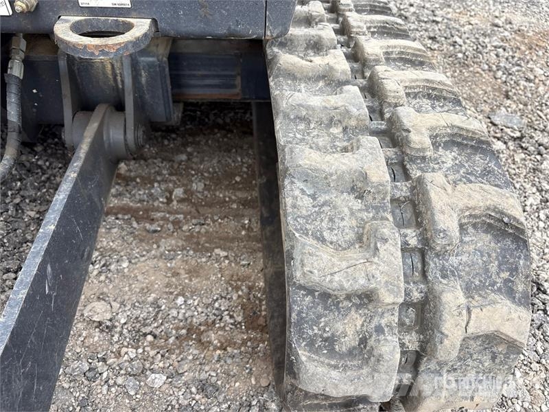 Bobcat Green Machine e320 Electric Mini Excavator 小型挖土機/掘鑿機<7t(小型挖掘機)