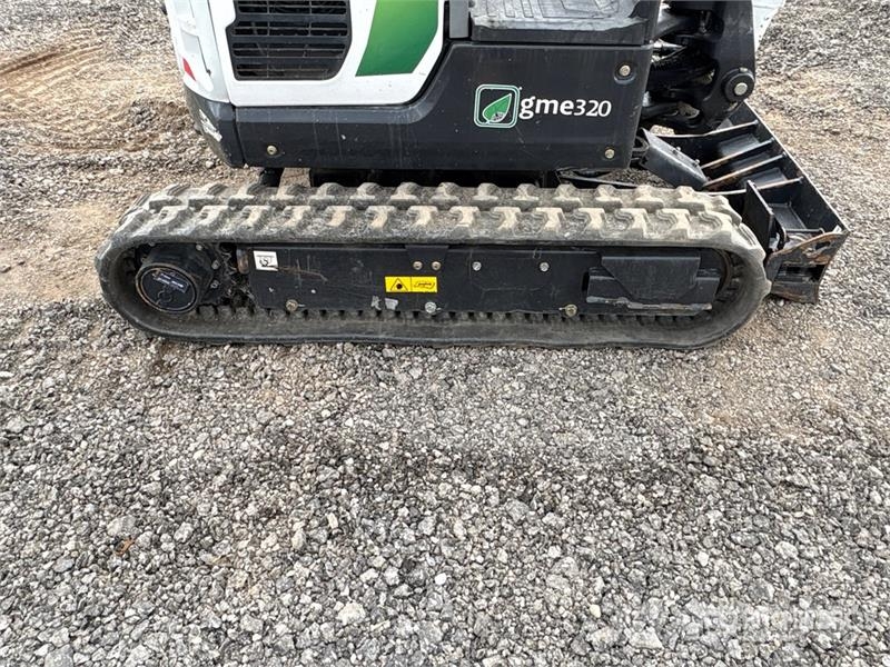 Bobcat Green Machine e320 Electric Mini Excavator 小型挖土機/掘鑿機<7t(小型挖掘機)