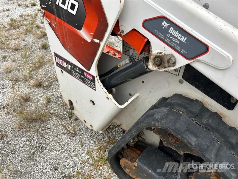 Bobcat MT100 Mini Compact Track Loader Skid steer mini nakladalci