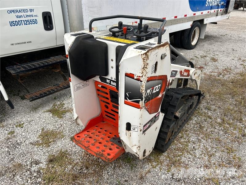 Bobcat MT100 Mini Compact Track Loader Skid steer mini nakladalci