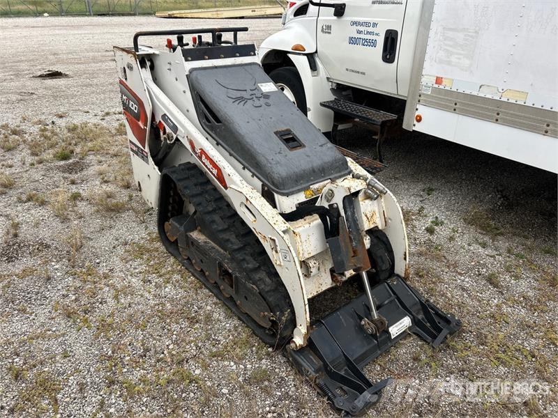 Bobcat MT100 Mini Compact Track Loader Skid steer mini nakladalci