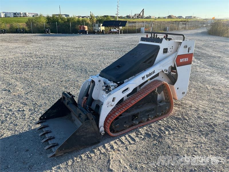 Bobcat MT85 Skid steer mini nakladalci