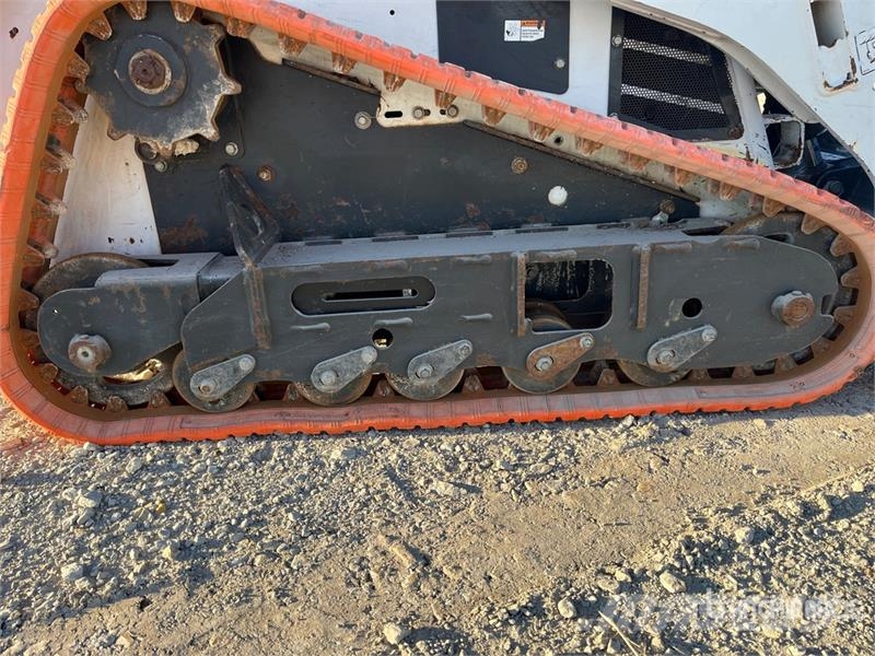 Bobcat MT85 Skid steer mini nakladalci