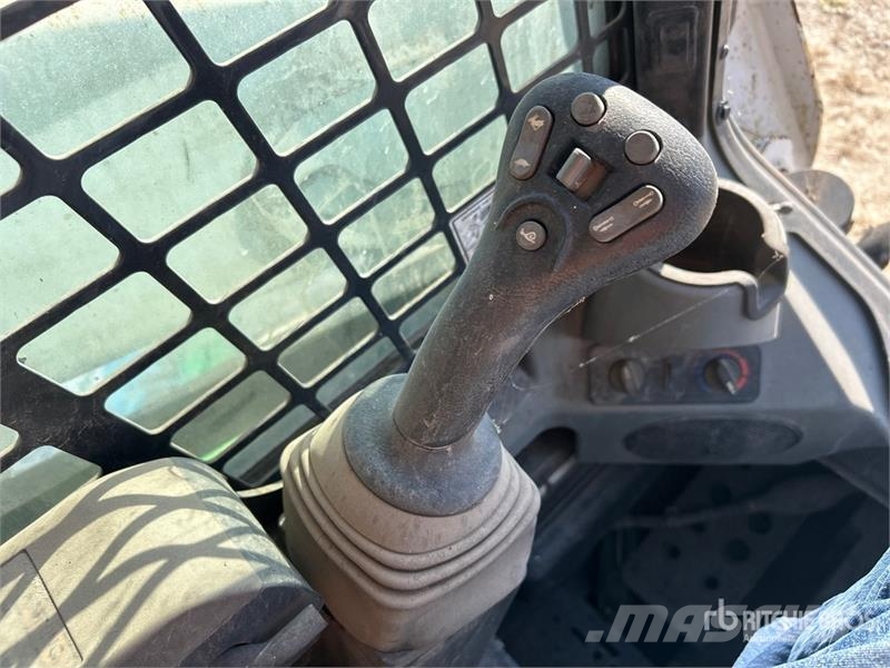 Bobcat S570 Мини-погрузчики