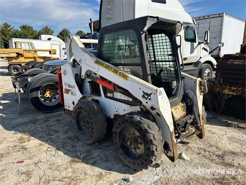 Bobcat S570 Мини-погрузчики