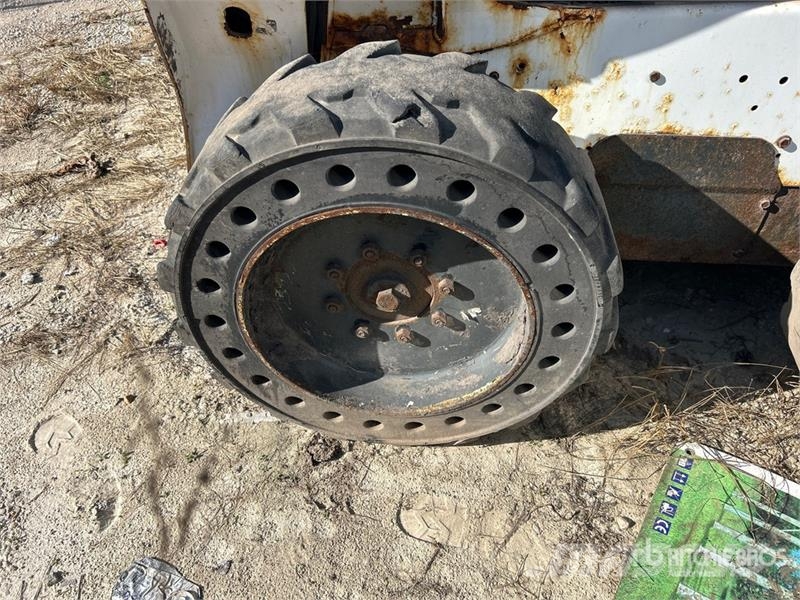 Bobcat S570 Мини-погрузчики
