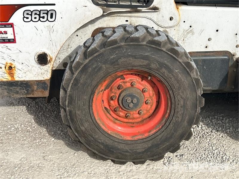 Bobcat S650 Мини-погрузчики