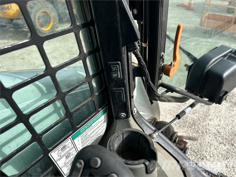 Bobcat S650 Мини-погрузчики