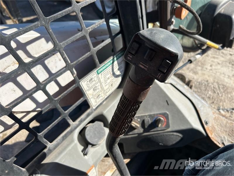 Bobcat S650 Skid steer loaders
