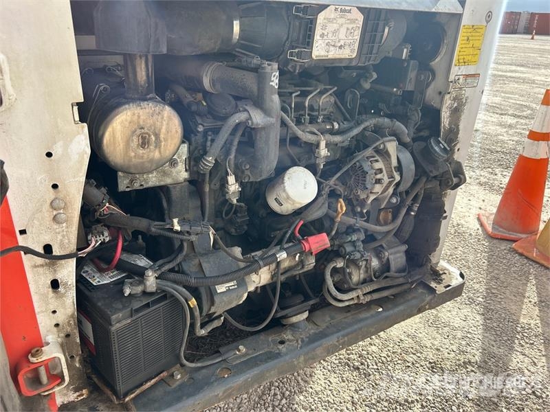 Bobcat S650 Мини-погрузчики
