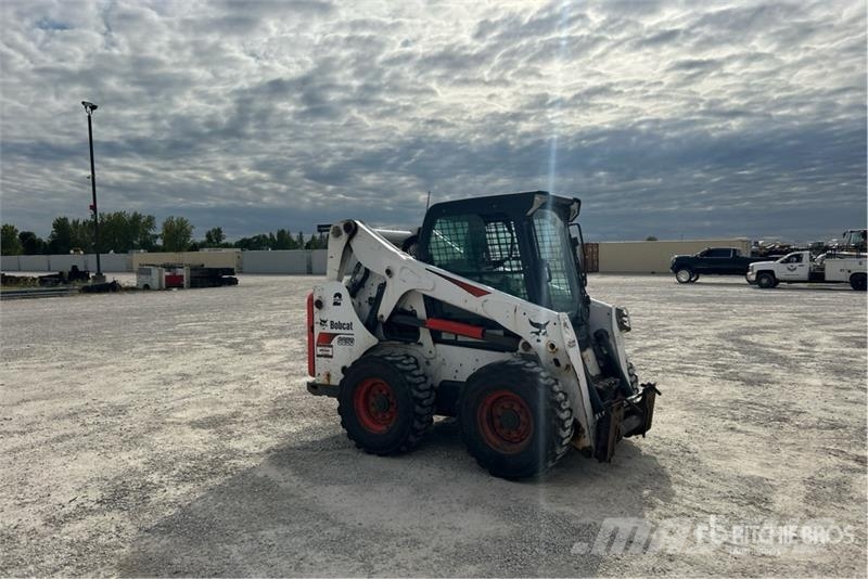 Bobcat S650 Мини-погрузчики