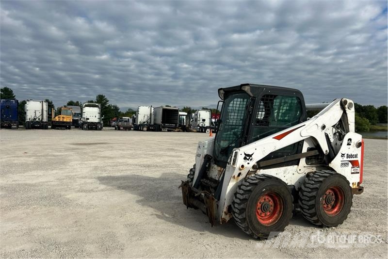 Bobcat S650 Мини-погрузчики