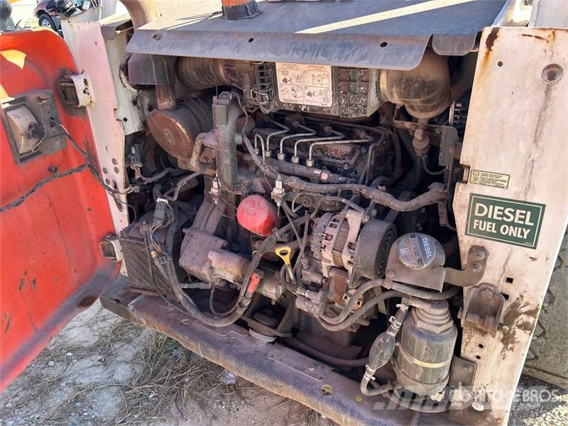 Bobcat S650 Skid steer loaders