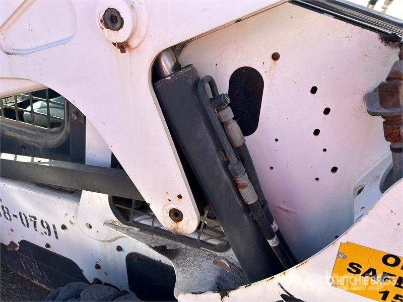 Bobcat S650 Skid steer loaders