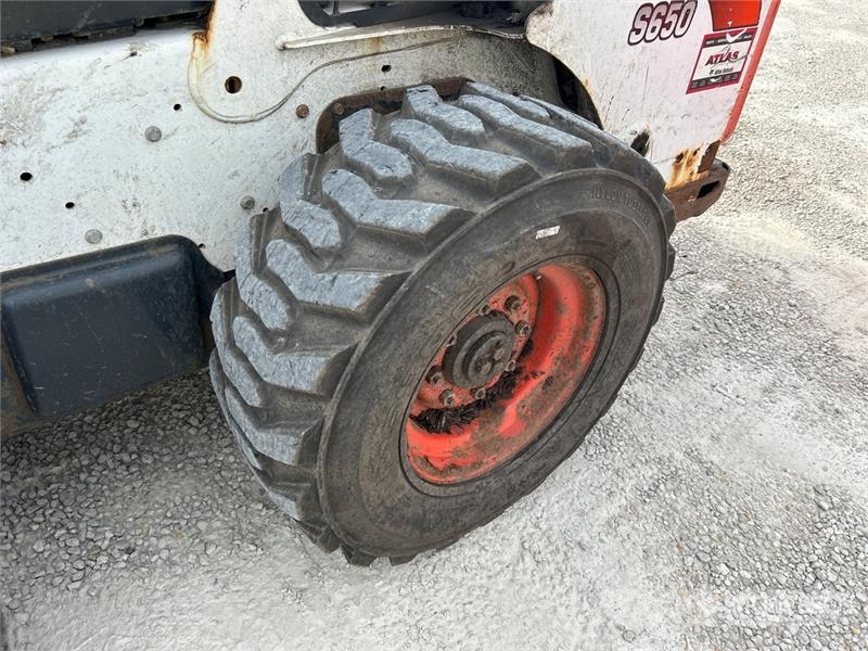 Bobcat S650 Мини-погрузчики
