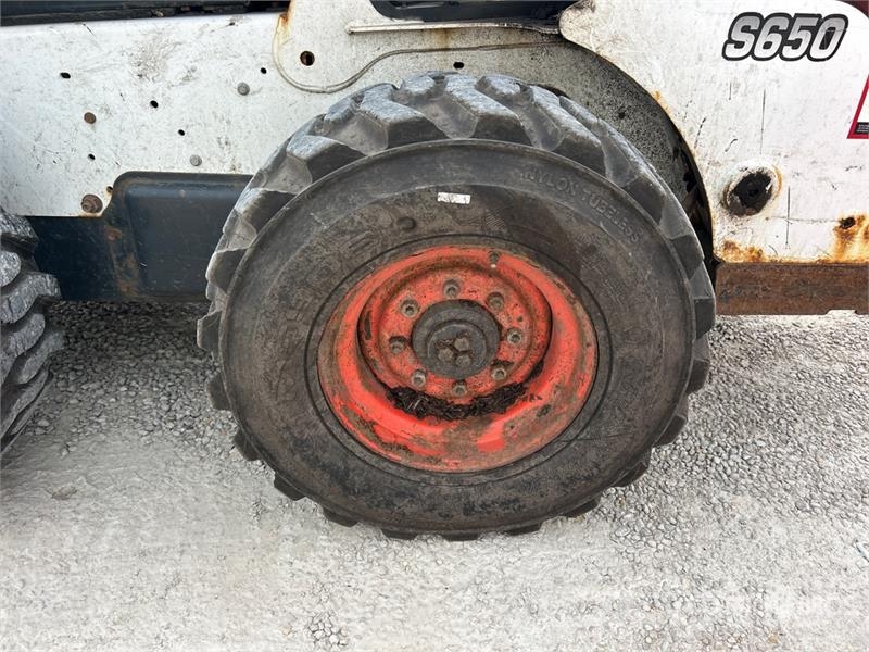 Bobcat S650 Мини-погрузчики