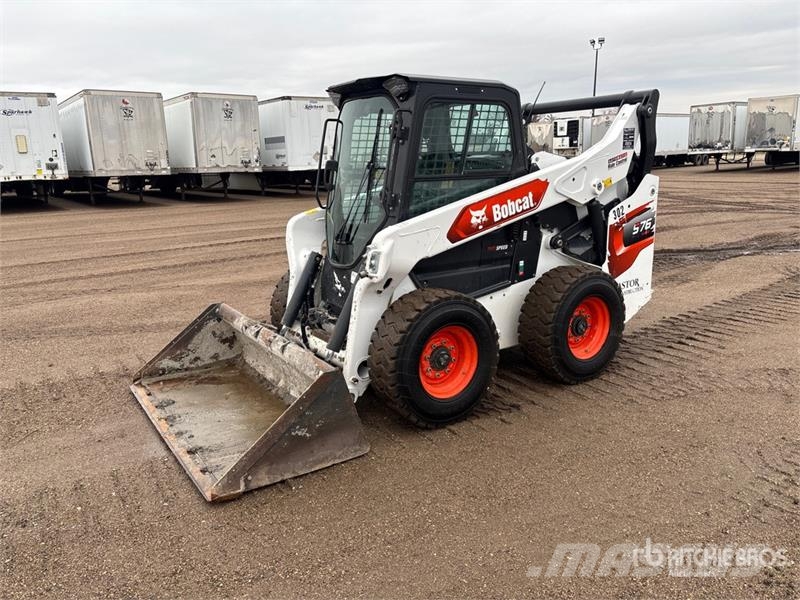 Bobcat S76 All-Wheel Steer Two-Speed High Flow Skid Steer Kompaktrakodók