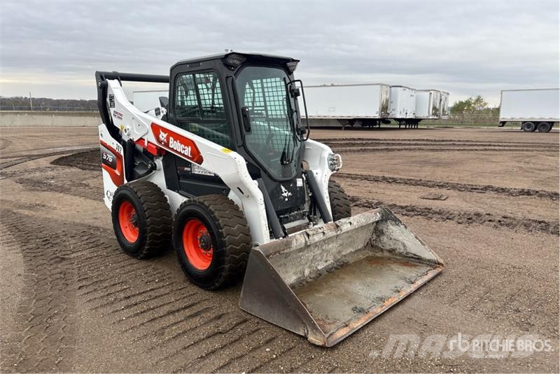 Bobcat S76 All-Wheel Steer Two-Speed High Flow Skid Steer Kompaktrakodók
